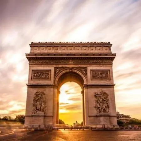 Apartmán Confort & Spacieux Family Travel Pour 6 - 10' To Disneyland Paris 25' To Paris - In Front Of Train Station Rer A Torcy (Seine-et-Marne)