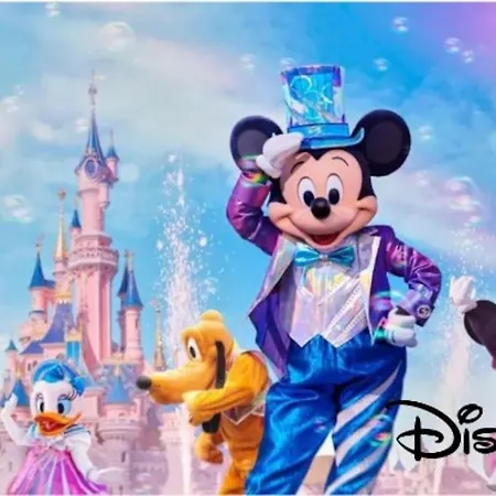 Confort & Spacieux Family Travel Pour 6 - 10' To Disneyland Paris 25' To Paris - In Front Of Train Station Rer A